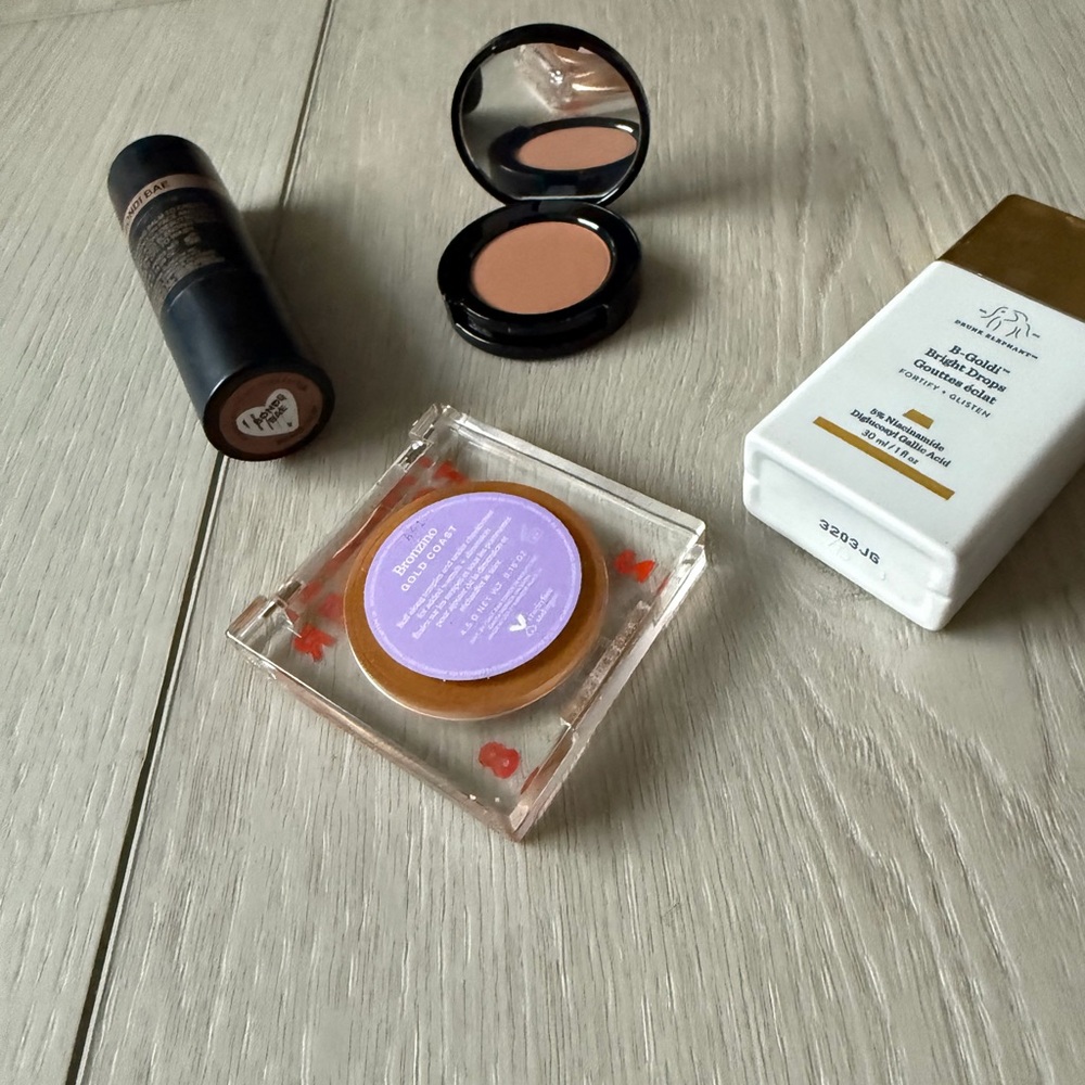 Bobbi brown, tower 28 n other bronzer
